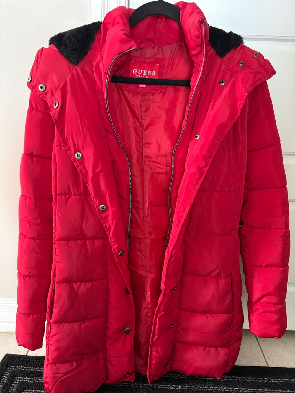 GUESS Women's Bright Red Quilted Puffer Coat with Faux Fur Trim